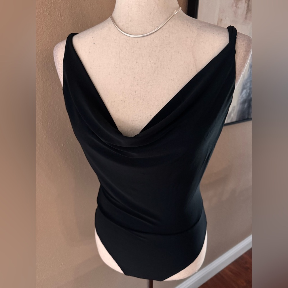 Black draped silky polyester bodysuit classy chic - Picture 6 of 9